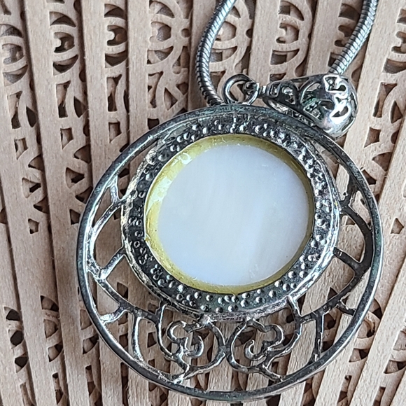 Vintage Silver and Iridescent Abalone Necklace - Picture 5 of 9